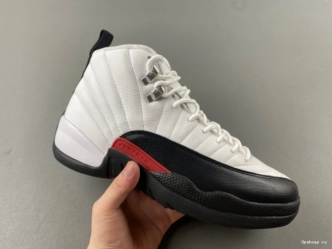 12 -162 Jordan Retro Taxi  Red CT8013 1107